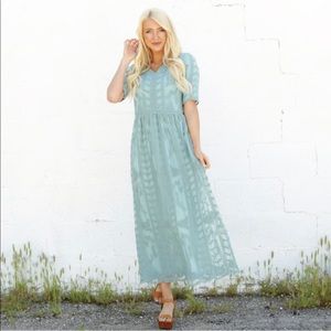 Lace Maxi Dress